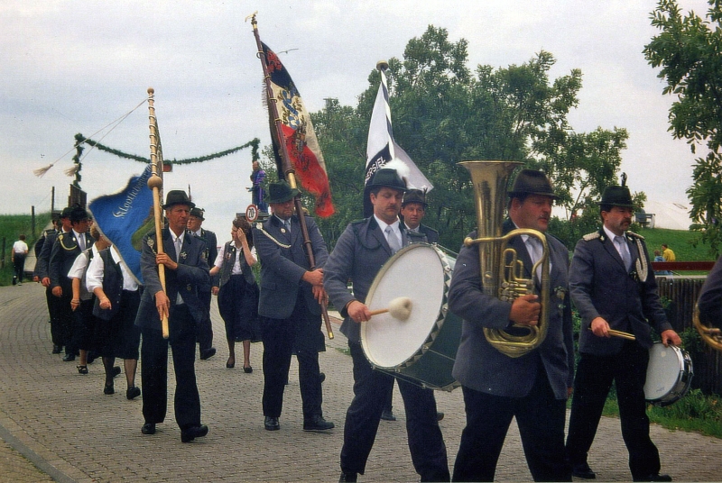 k109