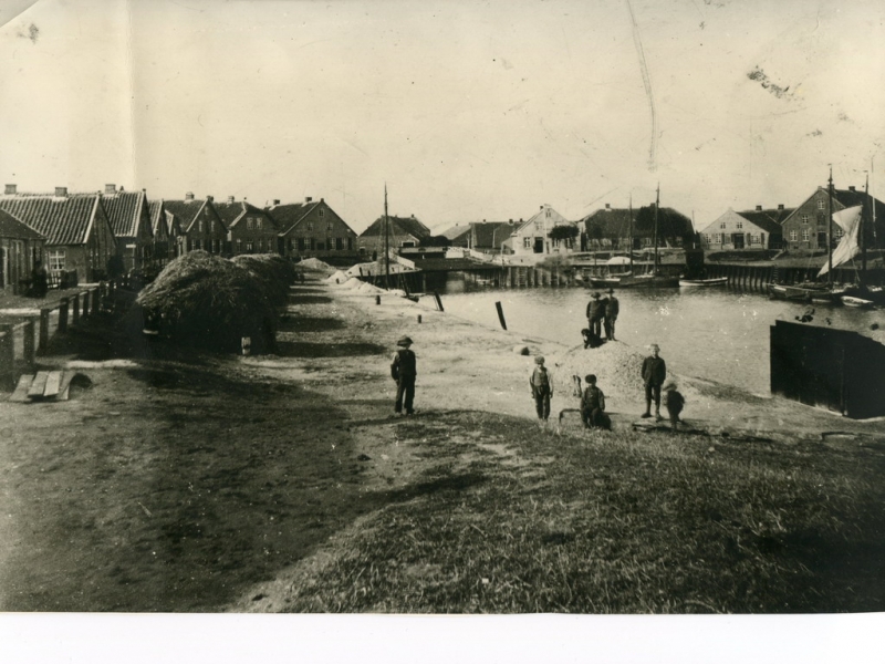 Hist43