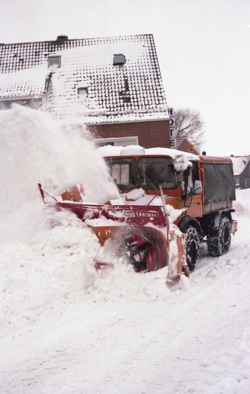 k1353