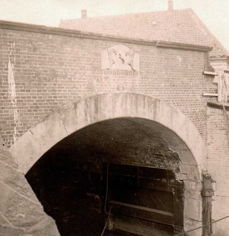 k1375
