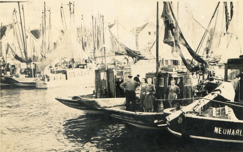 f9909