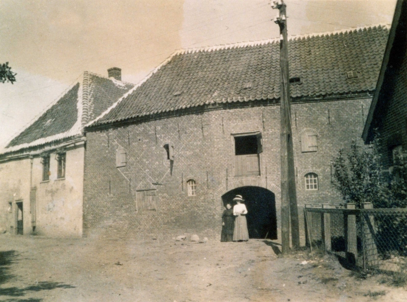 k1330