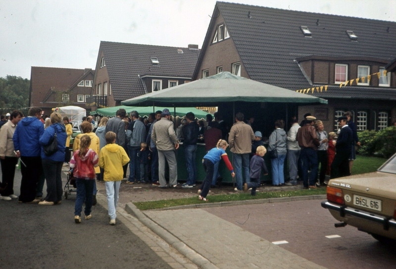 f10061