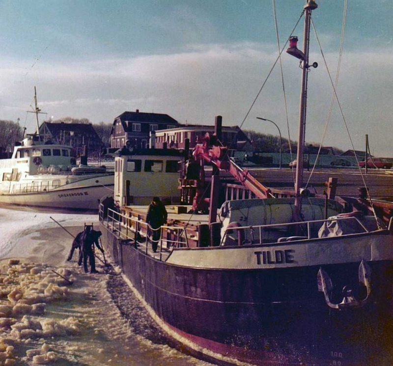 k1633