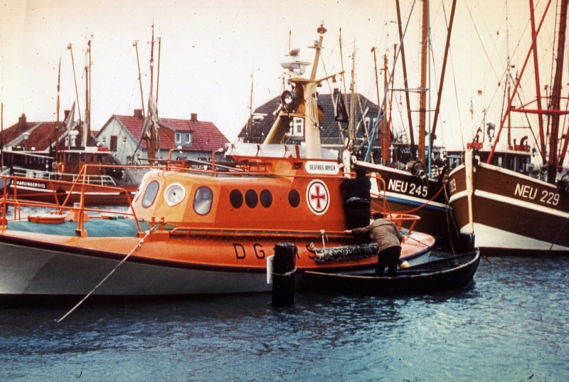 k1306