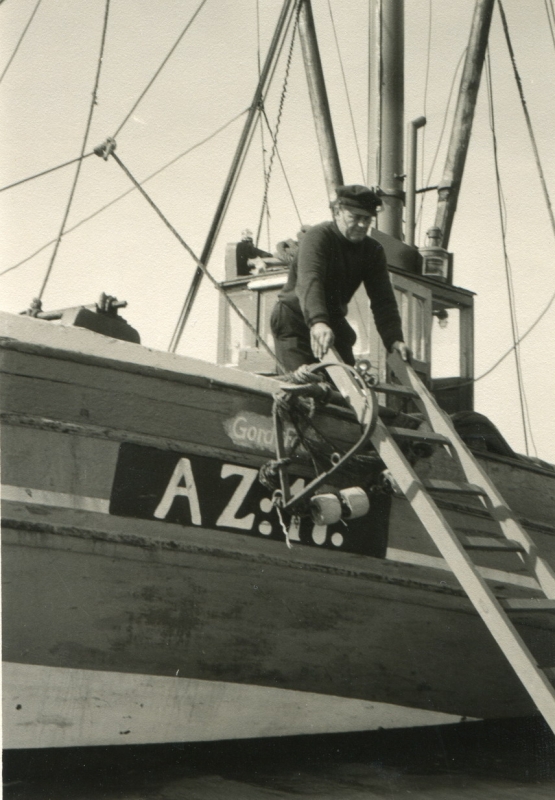 W024