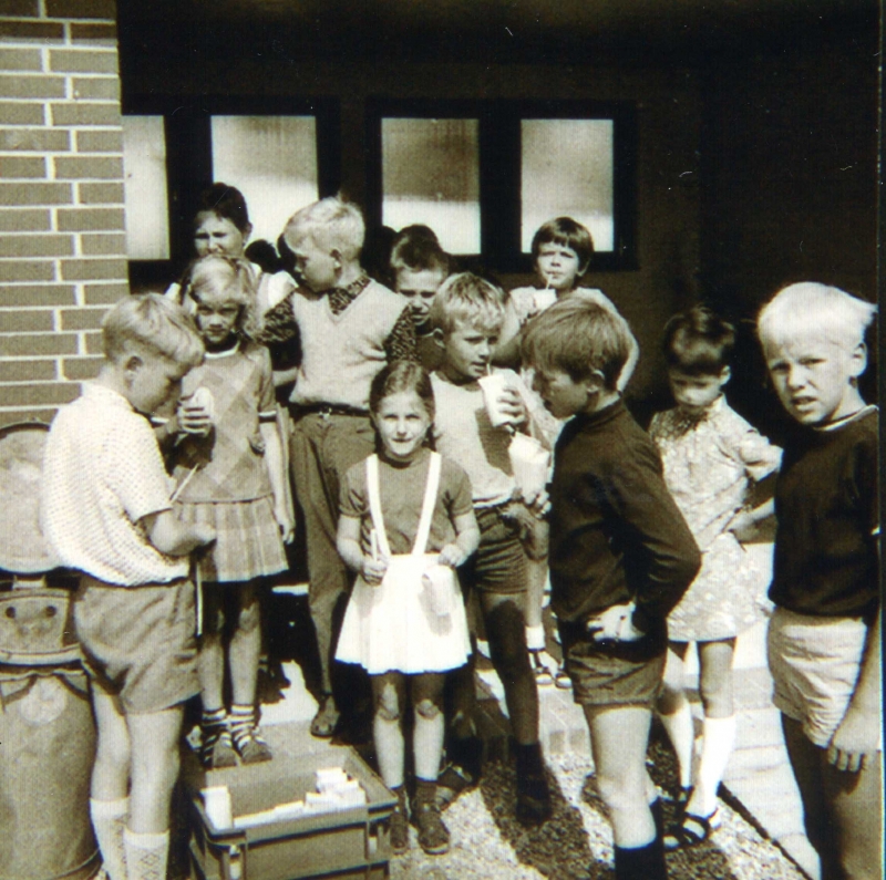 k1571