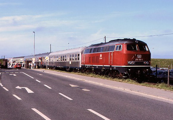 f8422